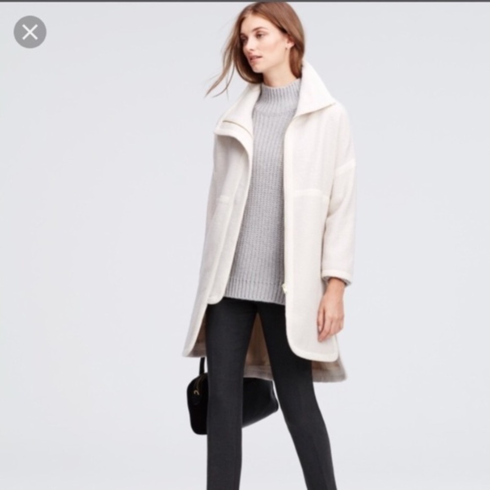 ANN TAYLOR BOILED WOOL CAPE COAT - Picture 2 of 5